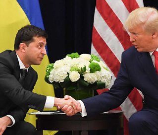 Ukrainas president:- Ingen presset meg